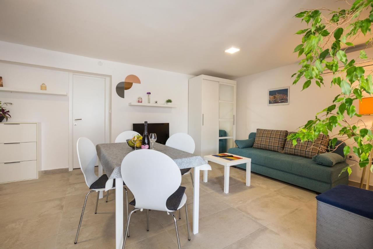 Apartaments Punta Relax Umag Exterior foto